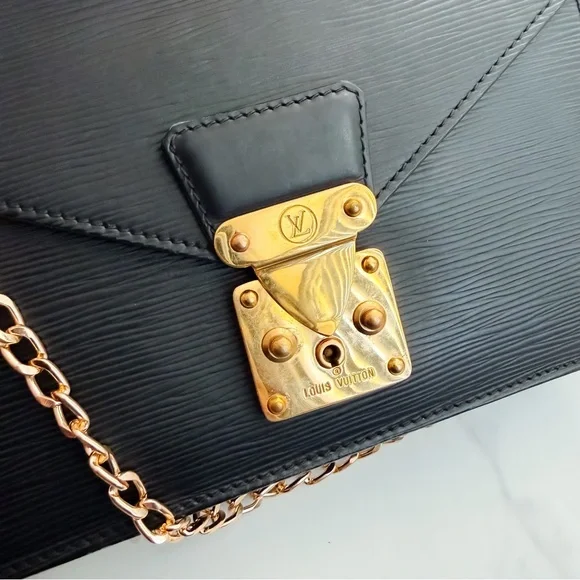 LV Epi Dragonne Sellier leather clutch as crossbody - Picture 8 of 16